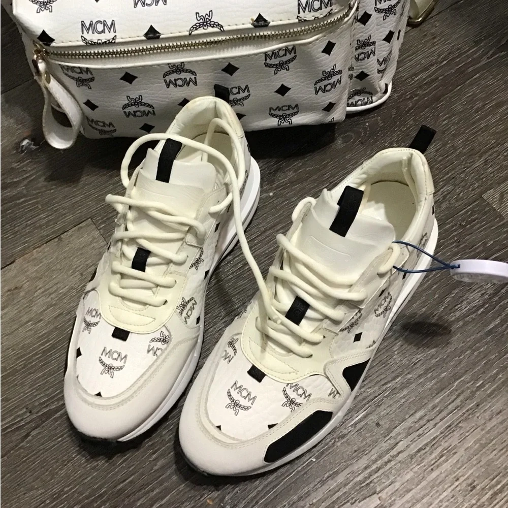 MCM Sneakers